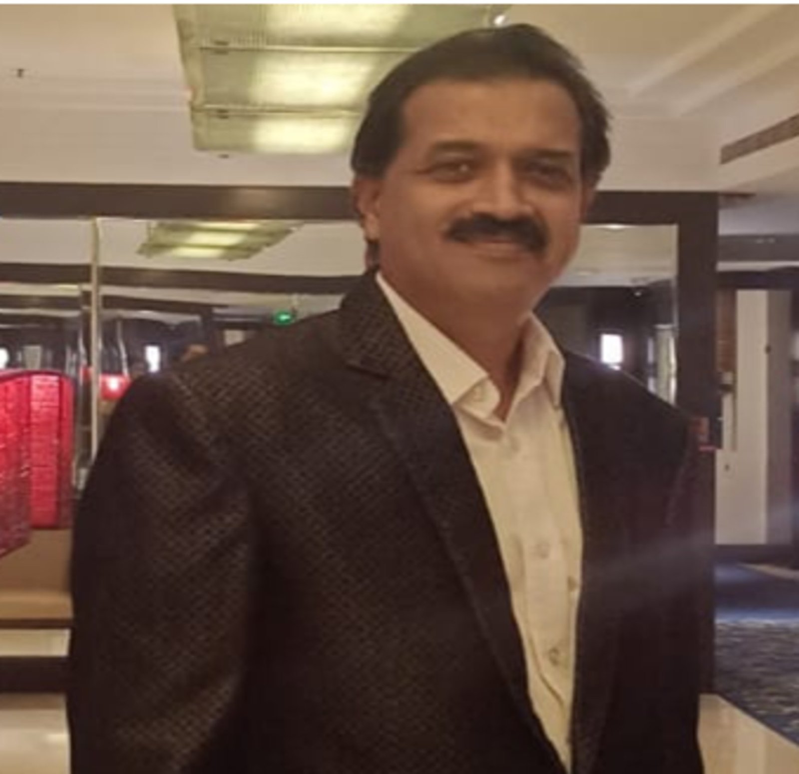 Dr. Nithin Bandekar - E.C.Member of IABAMRR